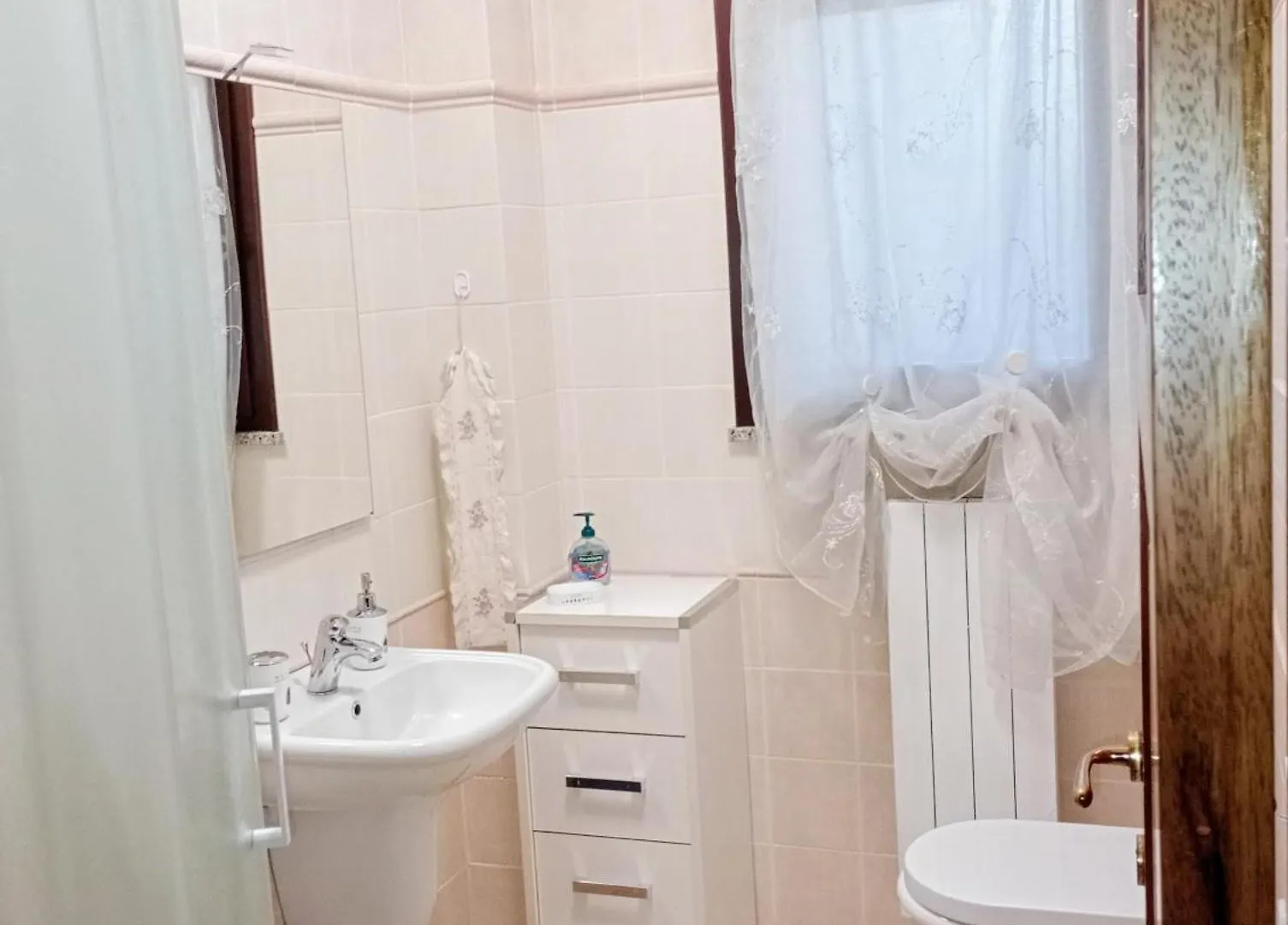La Casa Di Rossella Nel Cuore Della Citta , Downtown Spacious Apartment オルビア