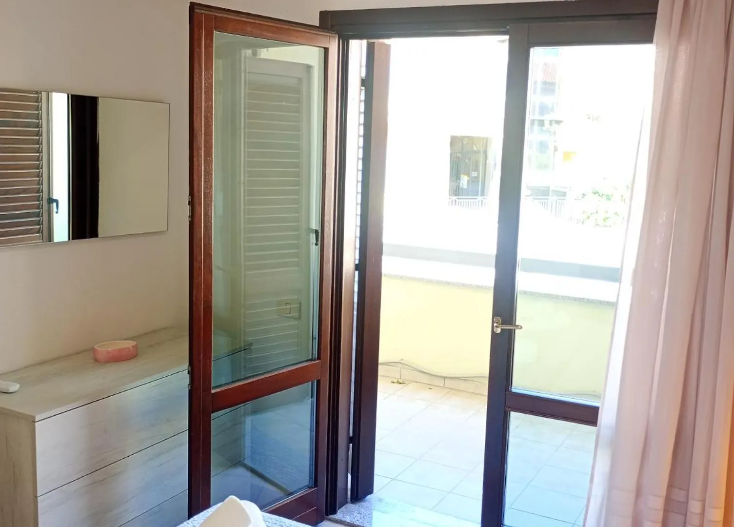 La Casa Di Rossella Nel Cuore Della Citta , Downtown Spacious Apartment オルビア 0*,