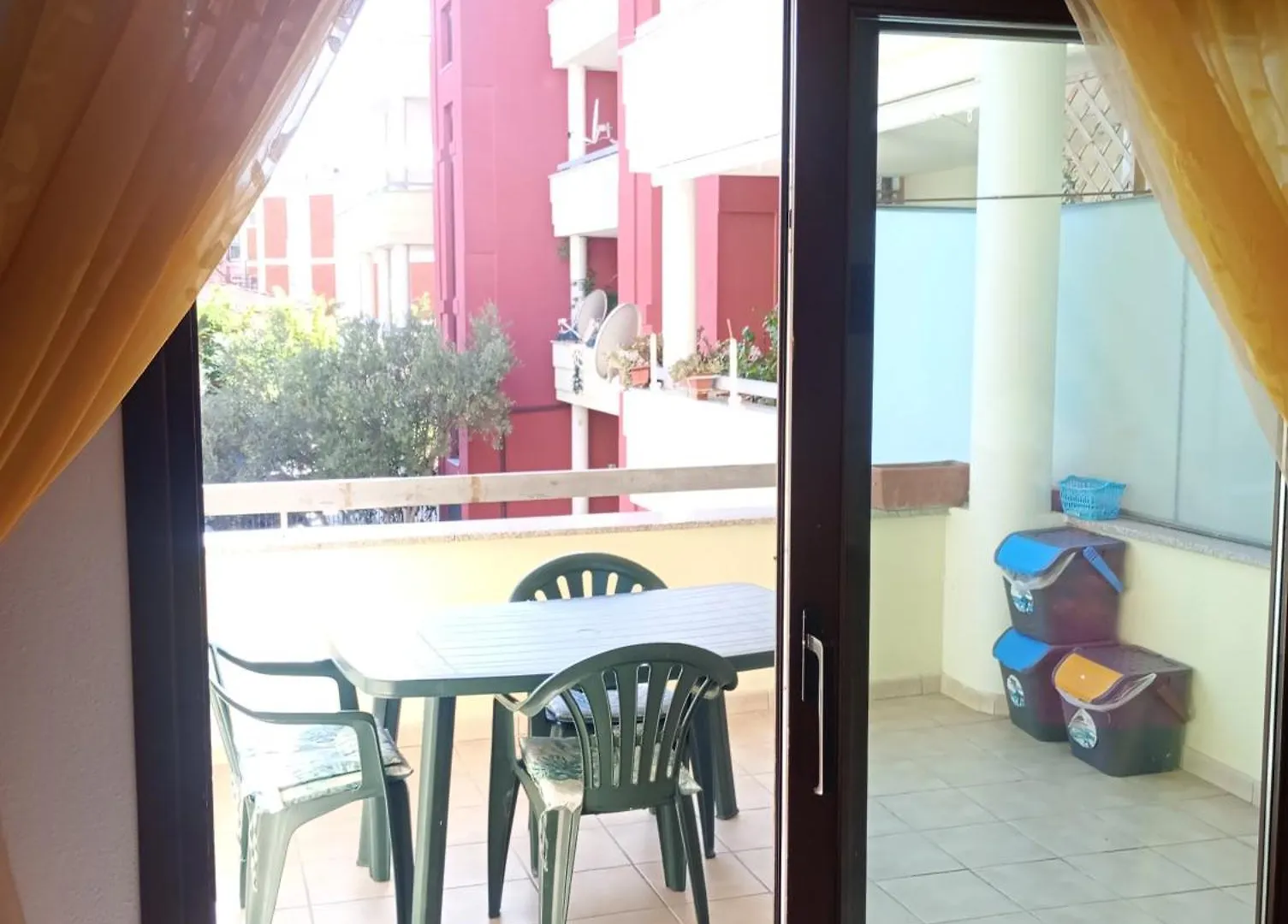 La Casa Di Rossella Nel Cuore Della Citta , Downtown Spacious Apartment オルビア
